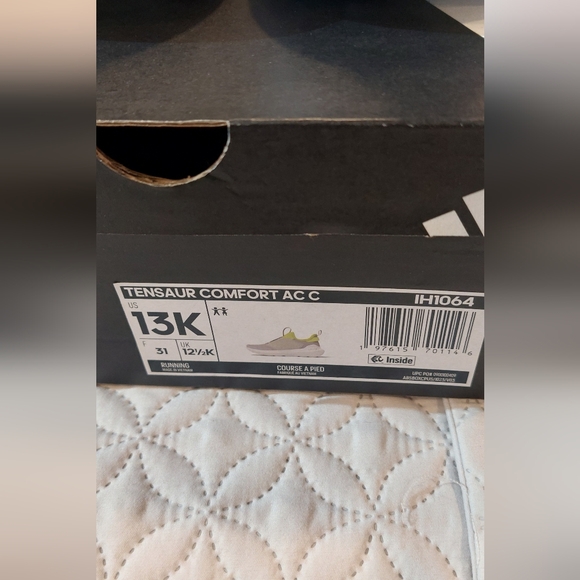 adidas Kids' Sneakers in Gray and Neon Yellow - Picture 7 of 7